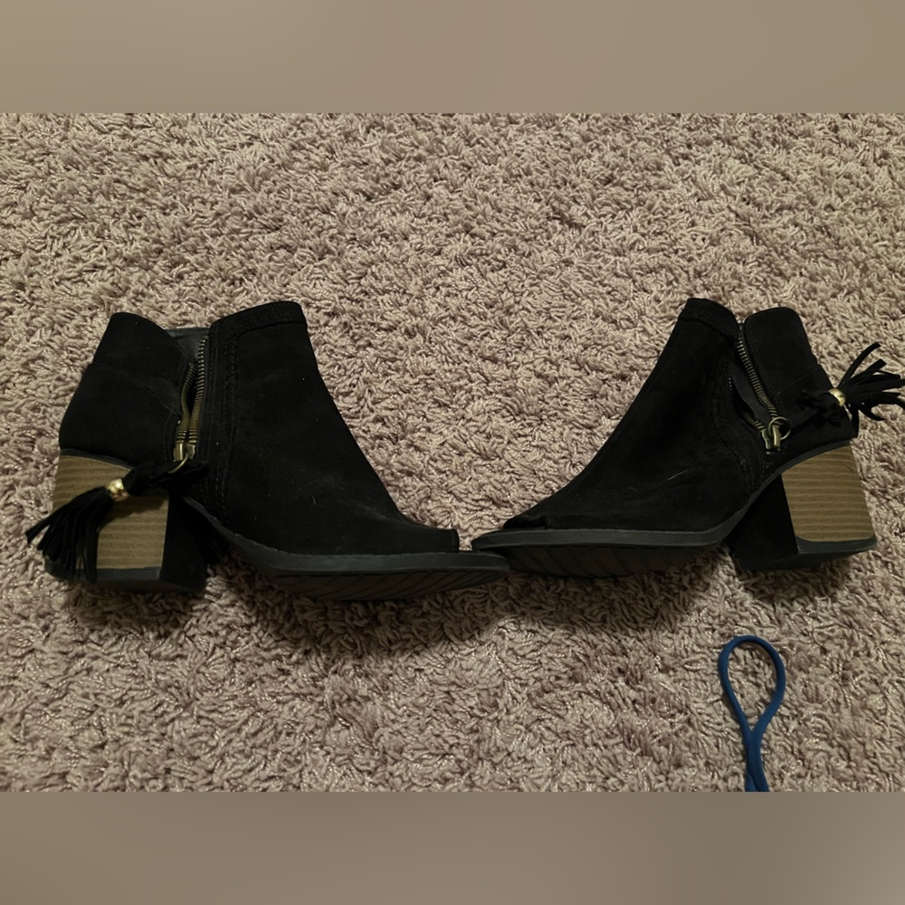 Black open toe ankle boots - EUC